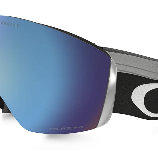 OO7050-20 Oakley flight-deck-snow_matte-black-prizm-sapphire-iridium.jpg