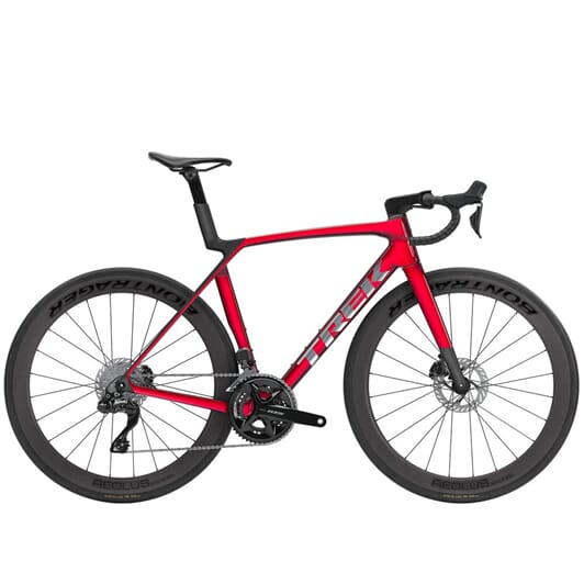 WEB5337986 Trek Madone Sl 6 Landeveissykkel Gen 8 Red.jpg